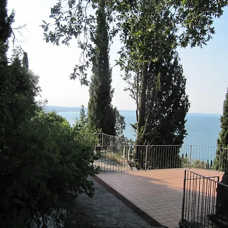 In The Green, Extraordinary Silent Position, Great View * Garda (Verona)